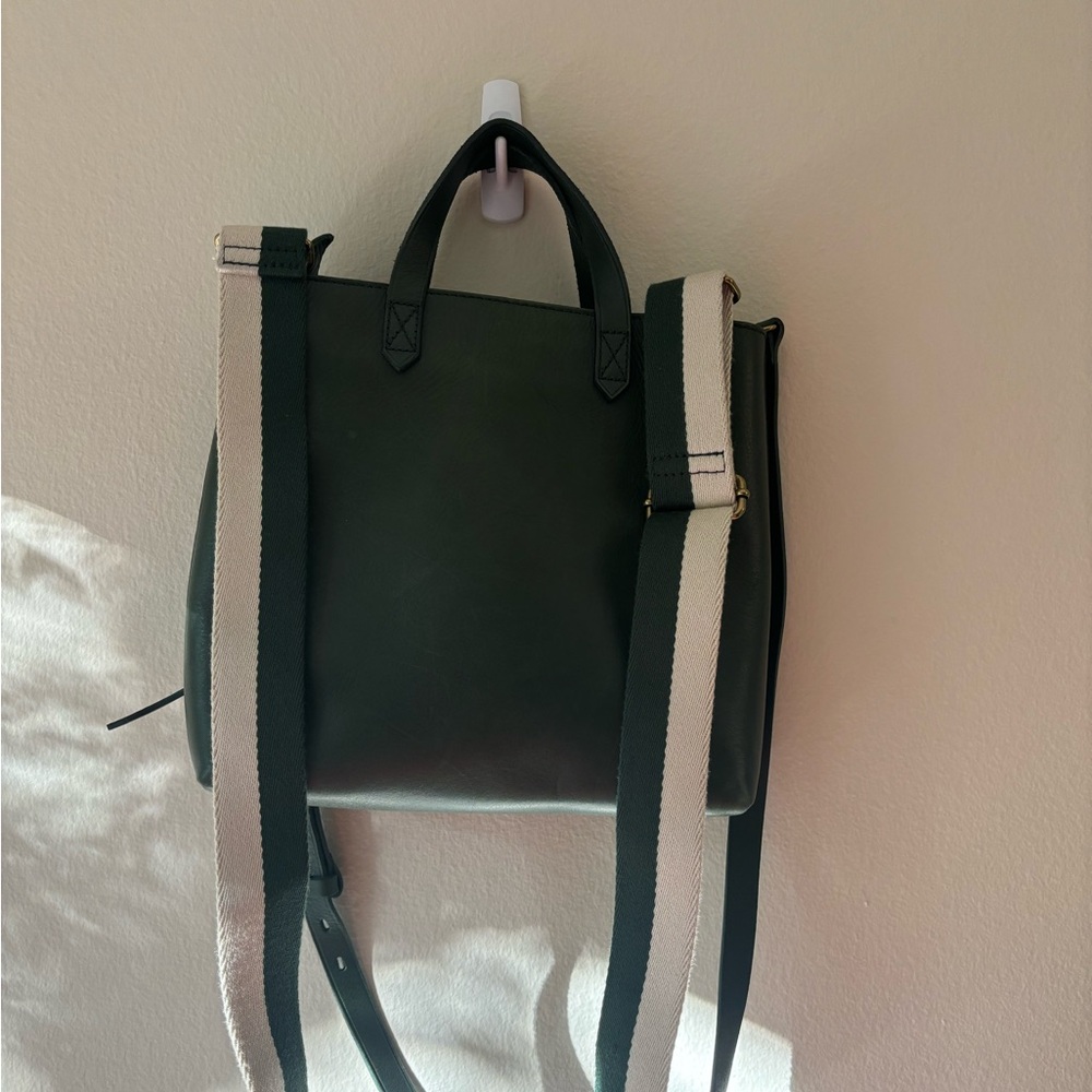 Zip-top transport crossbody colorblock webbing strap edition, forest green